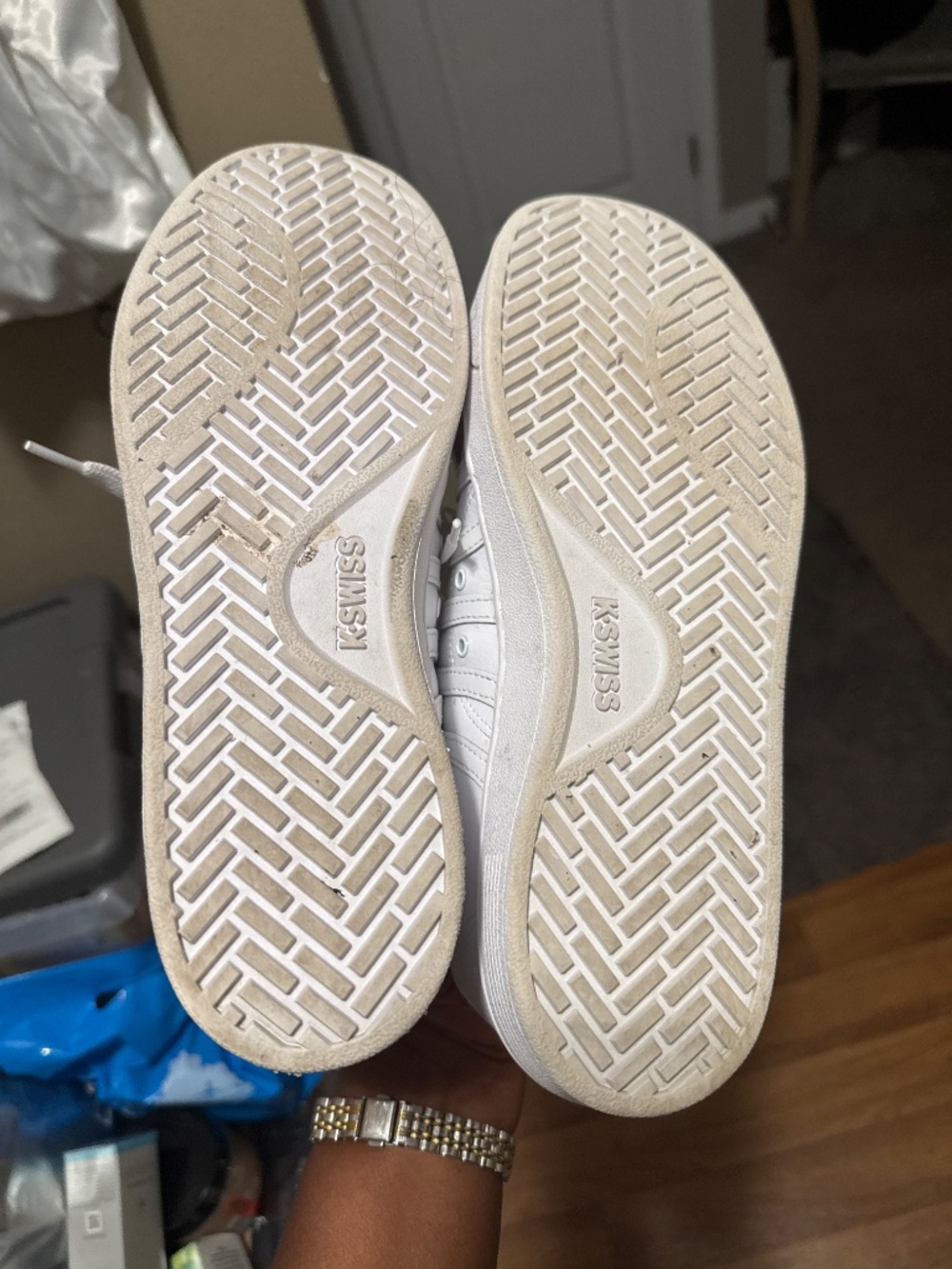 Shoes - Picture 3 of 4